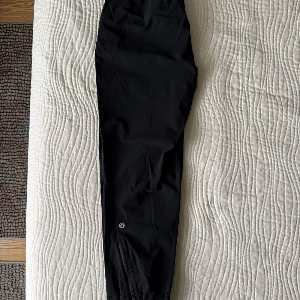 lululemon Adapted State High cropped Rise Women’s Black Performance Joggers